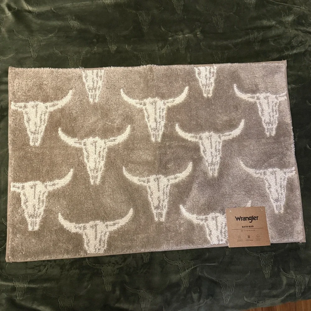 Wrangler Bath Rug Unisex 20x32 Tan NWT Longhorn Bull Skull Western Rustic Decor